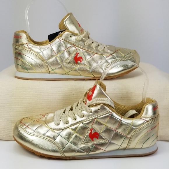 Le Coq Sportif Shoes - Le Coq Sportif Dynicomf Gold Sneakers